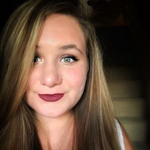 Meet your Posher, Melanie